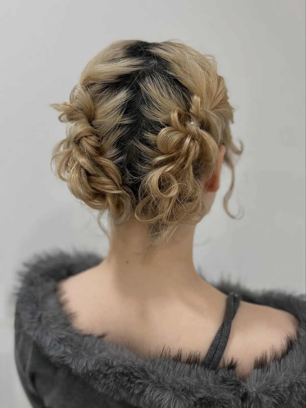 ツイストアップスタイル