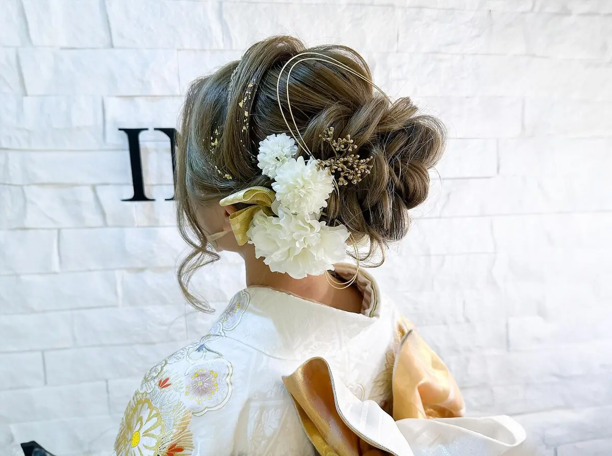 訪問着に合わせた上品なヘアアレンジ