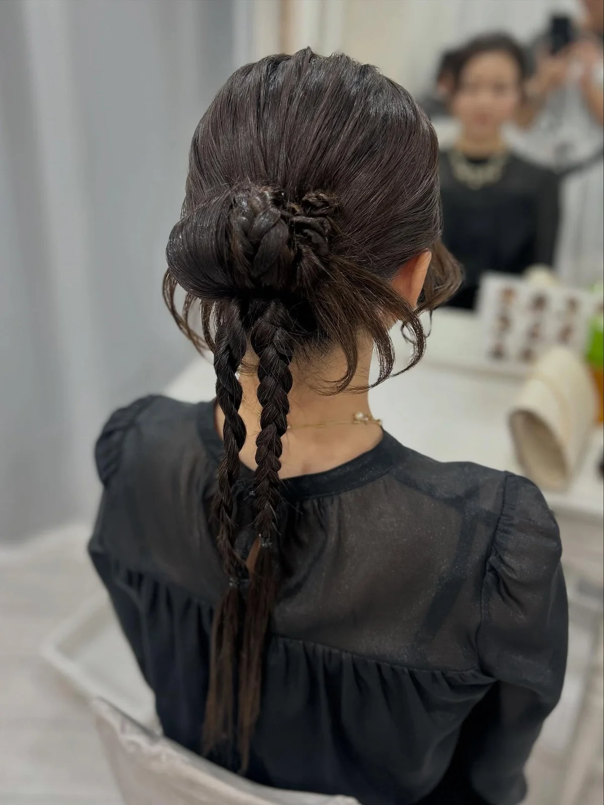 リボンアレンジのポニーテール